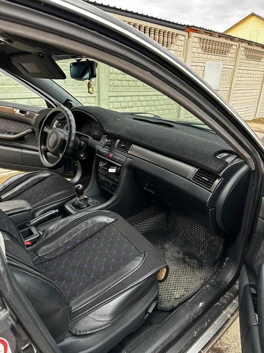 Продам автомобиль Audi A6 C5 (универсал)