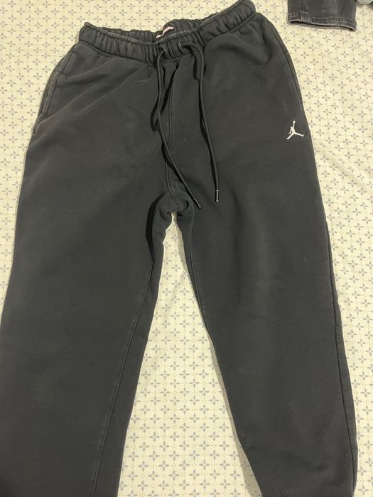 pantaloni jordan