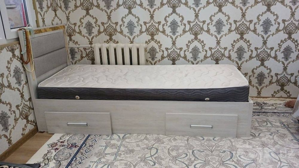 Продаётся кровать