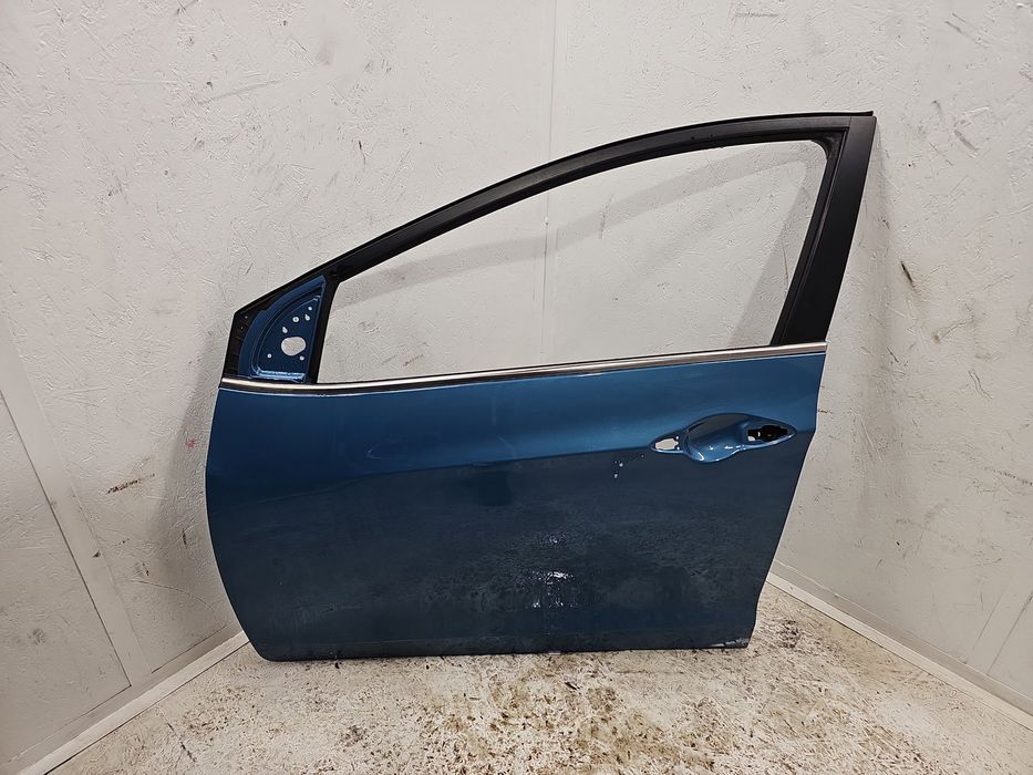 Usa stanga fata Hyundai i30 (GD) [Fabr 2012-2017] AQUA BLUE