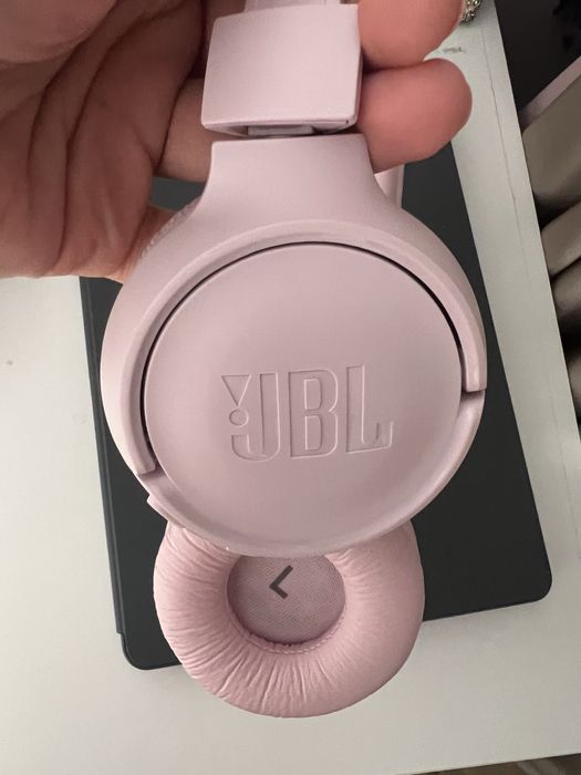 Casti JBL wireless