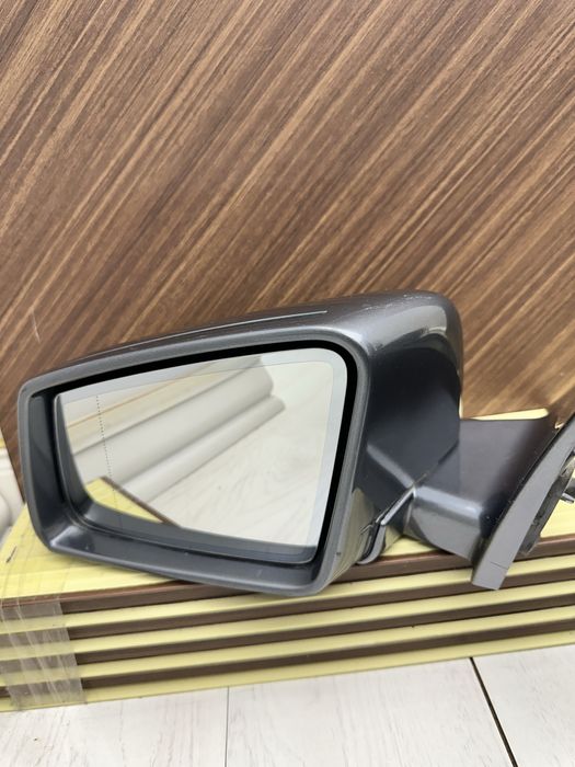 Продам зеркала от Mercedes S-Class W221 оригинал