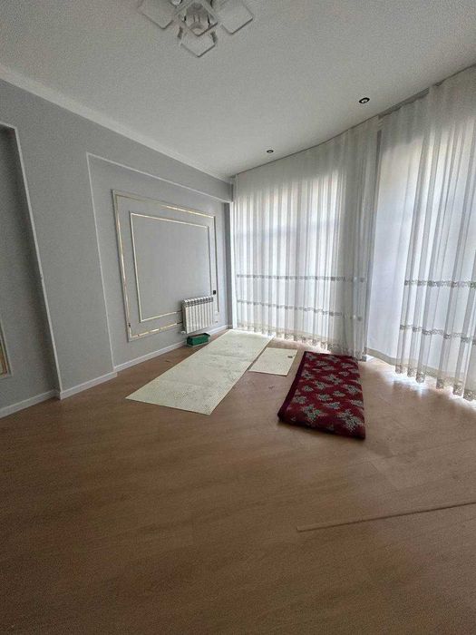 *Lafayette 3ком квартира в центре.19 и 26,5 муз школы,Японамама,Центр