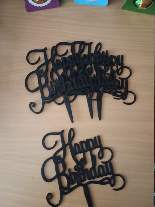 Happy Birthday надпис!