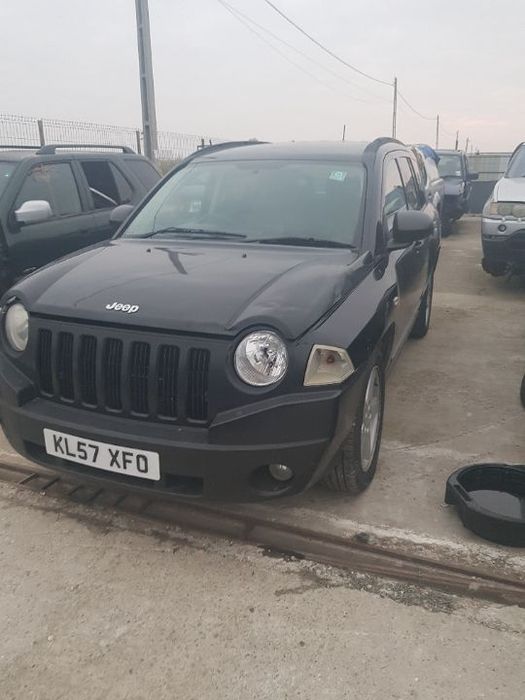 Dezmembrez jeep patriot/ compass 2.0crd 4x4 manual.