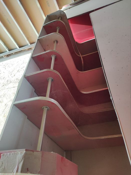 Магазин мебел холати яхши.