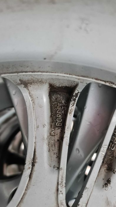 Джанти с гуми Style  277 BMW