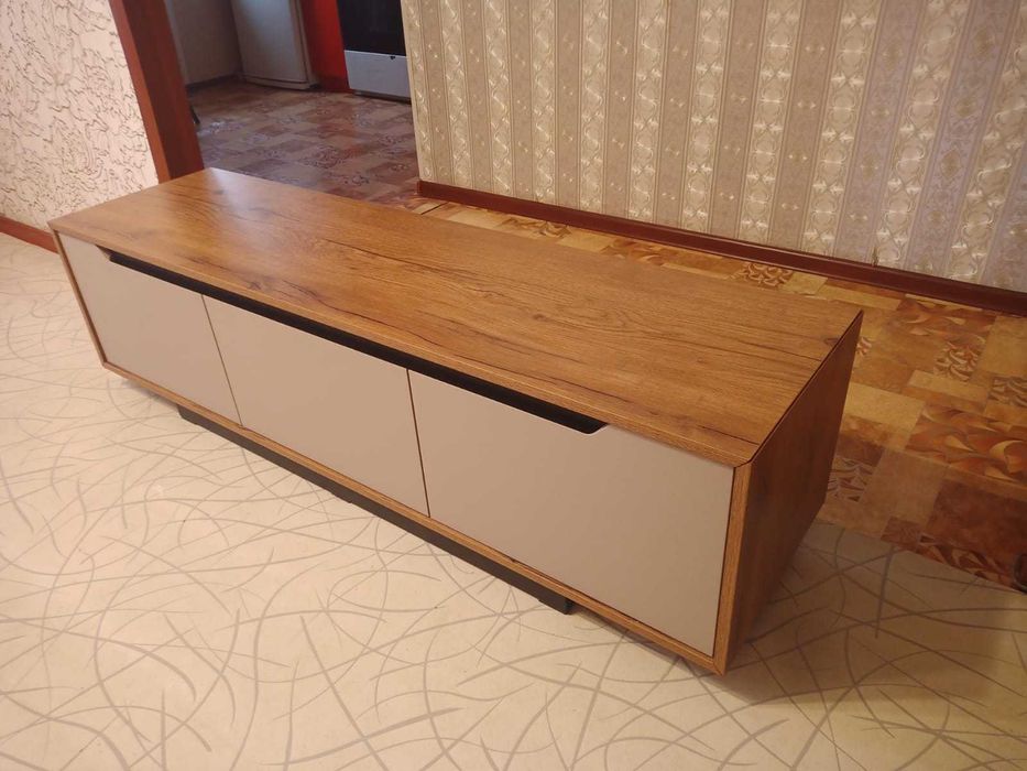 Дизайнерская тумба TV