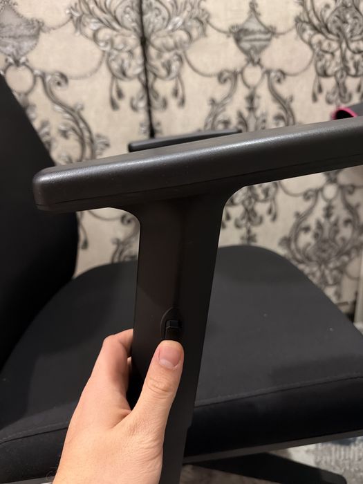 Кресло компьютерное, офисное, игравое идеальный состояние