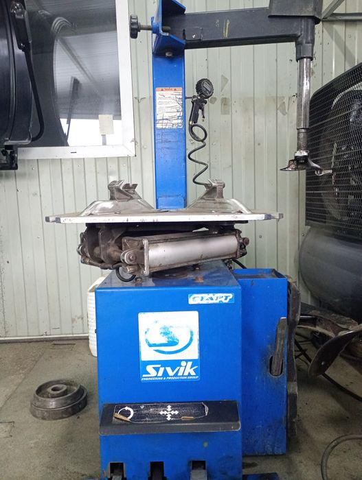 Продам станки шиномонтажные