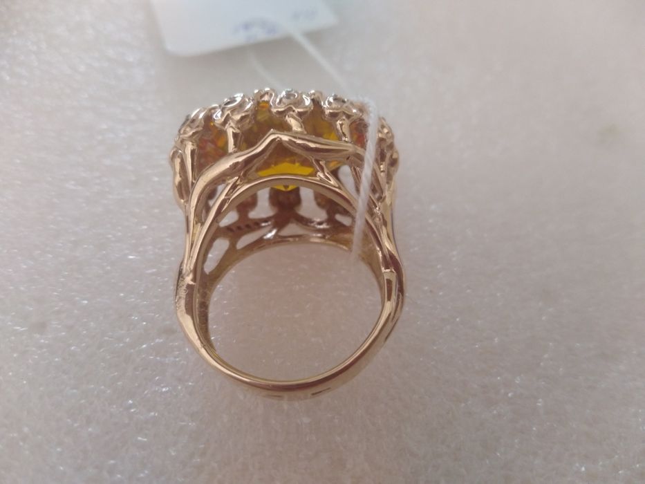 Перстень с цетрином, без веса камней.