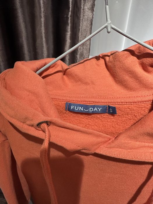 Худи женская очень хорошего качества размер S