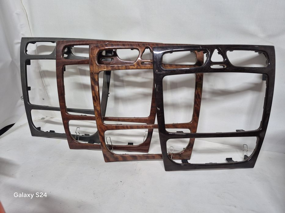 Рамка дерево Mercedes W203 W463