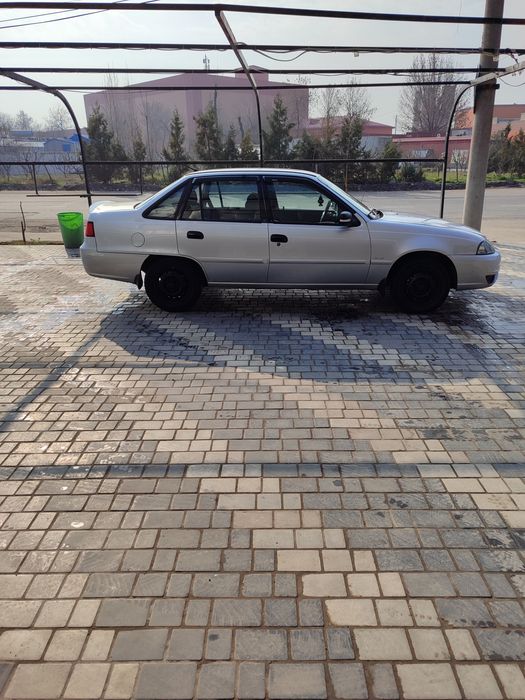 Продается Нексия 2.GLE