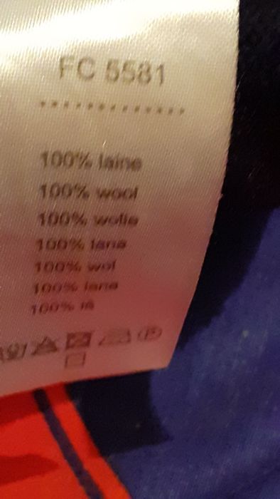 Зимна вълнена шапка Lakoste.и The Nort Fase.