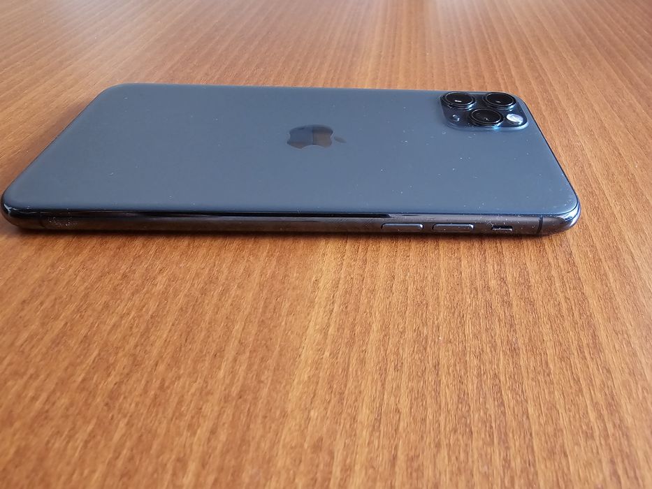 Iphone 11 pro max space gray КАТО НОВ