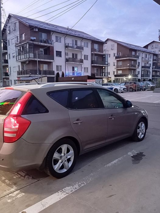 KIA ceed  1.6 CRDI