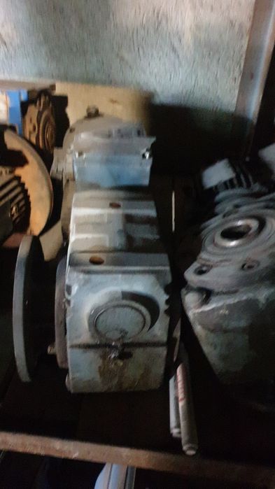 Редуктори и мотори на най-добри цени в България