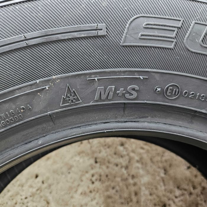 4 Нови зимни бусови гуми 235/65R16C Falken EuroWinter VAN01 121/119R