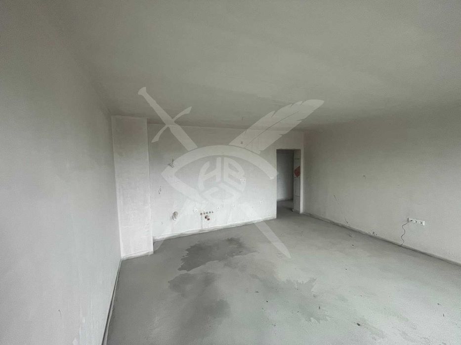 Дава се под наем Двустаен апартамент в Пловдив, Остромила - 81 кв.м за 108000 € - Снимка #5