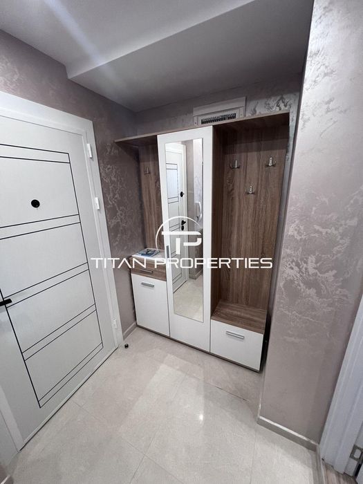 Дава се под наем Двустаен апартамент в Бургас, Център - 55 кв.м за 510 € - Снимка #6