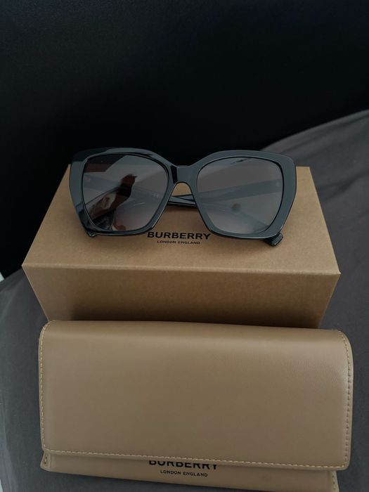 НОВИ слънчеви очила Burberry