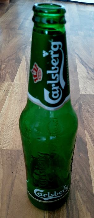 Ефектни колекционерски предмети  и  Нова, вертикална поставка за чаши