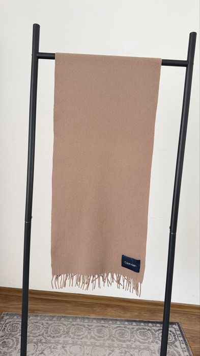 Calvin Klein шал от 100% въшна