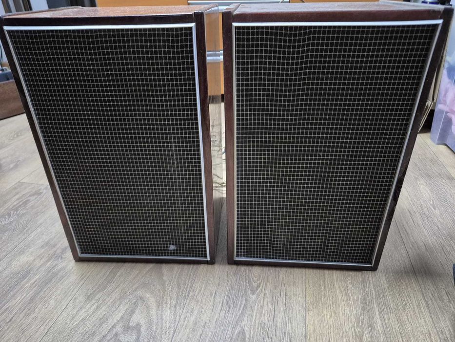 Magnetofon Kashtan cu boxe Tento