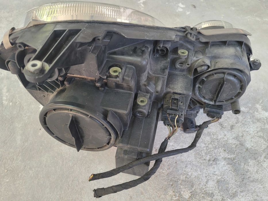 Фар Мерцедес Е класа w211 Фейслифт Би Ксенон,Mercedes 211 BI Xenon Far