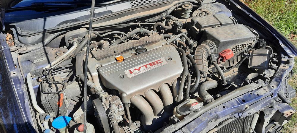 Хонда Акорд 2.4 бензин 2003 г.