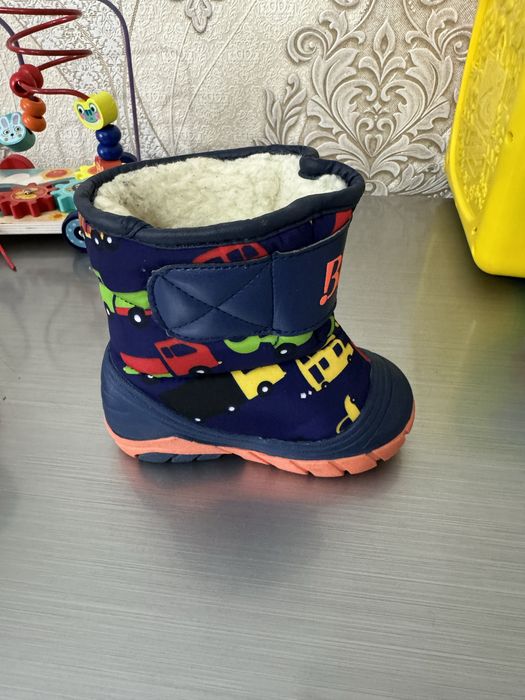 Сапожки зимние дутики