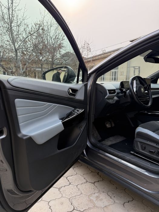Volkswagen ID 4 x pro full