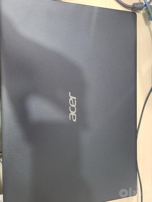 Acer i3 10th sotiladi