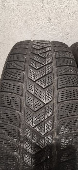 3 бр. зимни гуми Hankook и Pirelli 235 55 18
