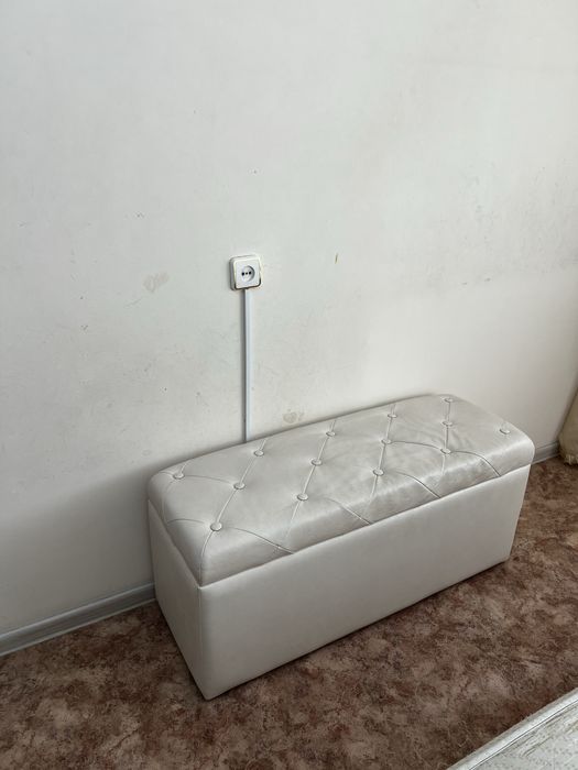 Обувница, пуфик