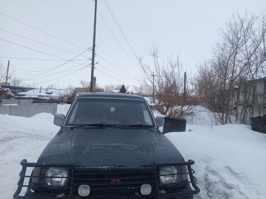 Продам машину Митсубиси поджера