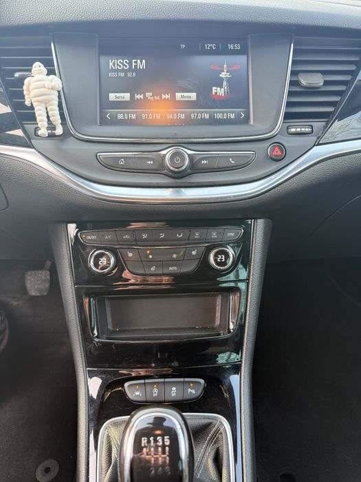 Opel Astra 2021 1.5 diesel full optionala