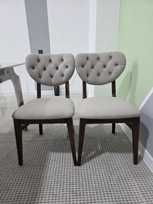 Продается Столь со стулями