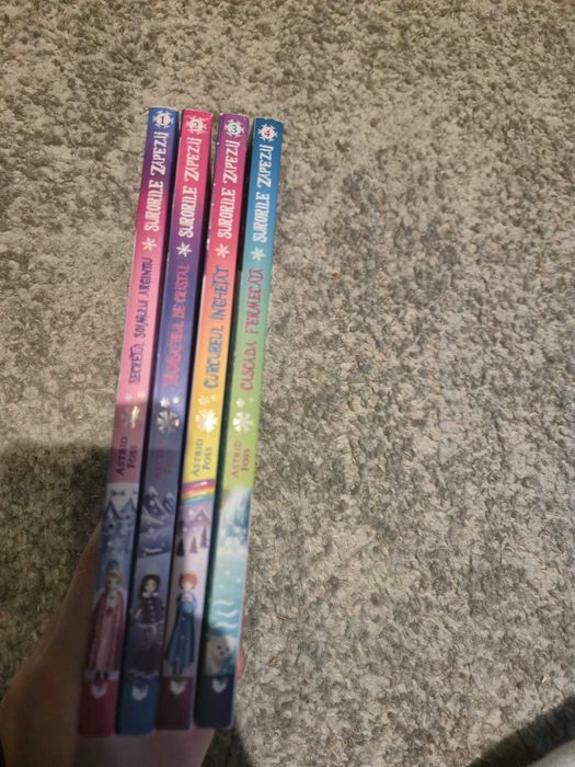 toate volumele 1 ,2,3,4, din Surorile zapezii + Animalutele Magice din Padurea prieteniei vol 8,6