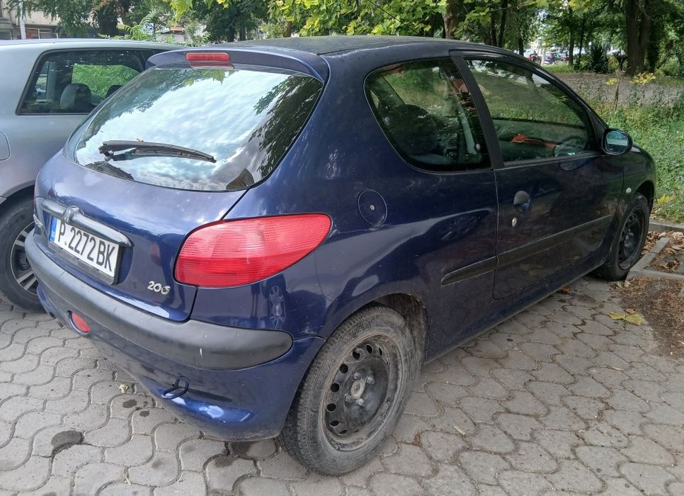 Peugeot 206 1.4 Бензин 2000г.