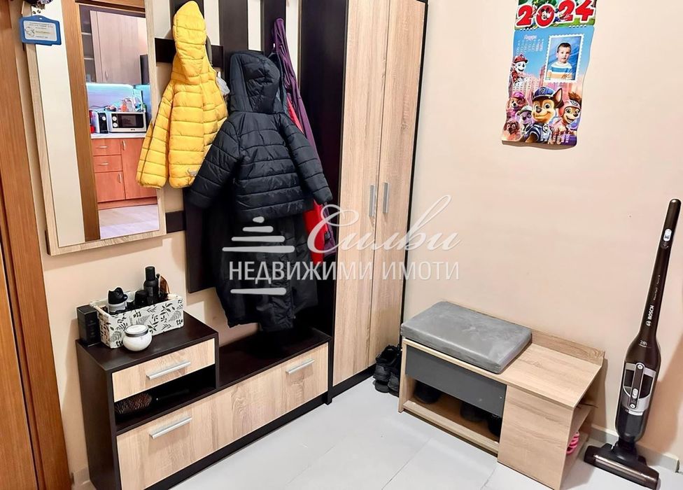 Продава се Двустаен апартамент в Шумен, Боян Българанов 2 - 55 кв.м за 1345 €/кв.м - Снимка #3