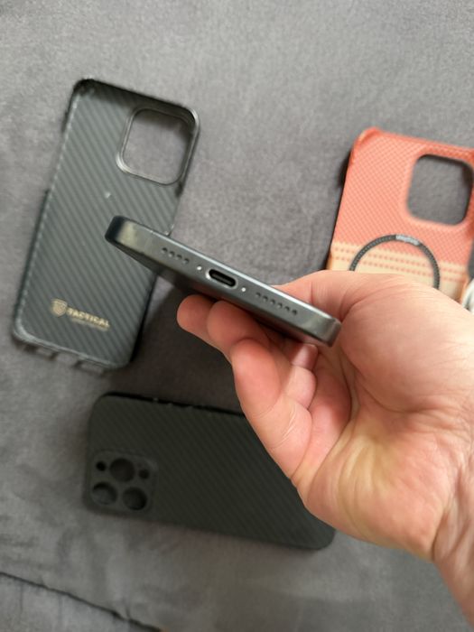 Iphone 15 pro max / garantie/ 100%/8 cicluri