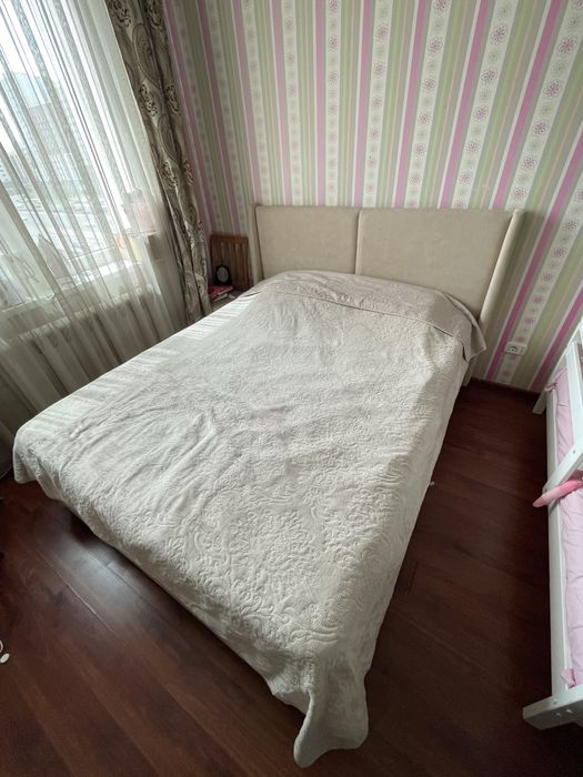 Продам кровать двуспальную