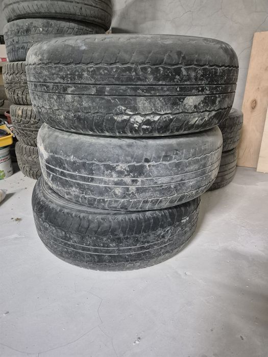 Шина Dunlop 265/65R17