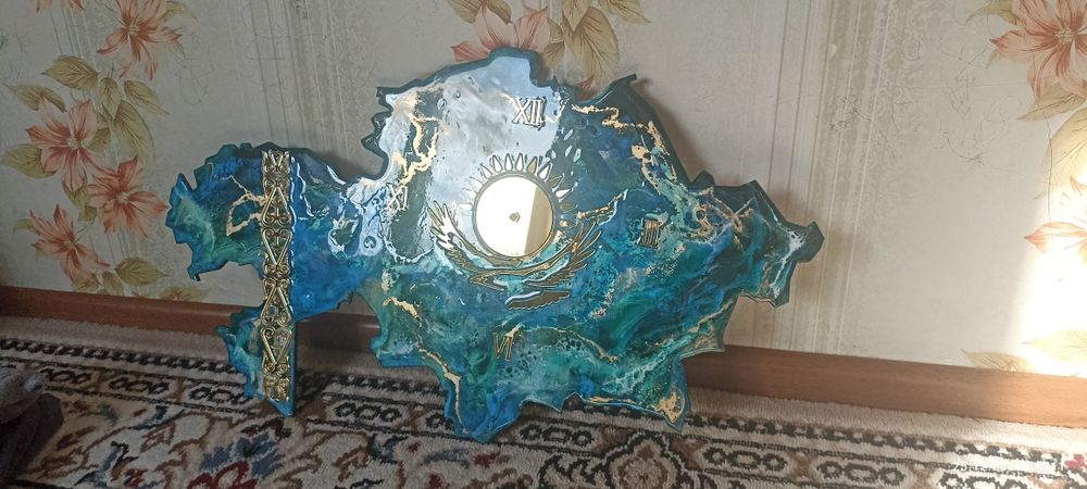 Настенные красивые часы