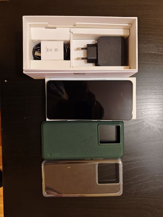 Xiaomi 13T Pro 12/512GB Гаранция