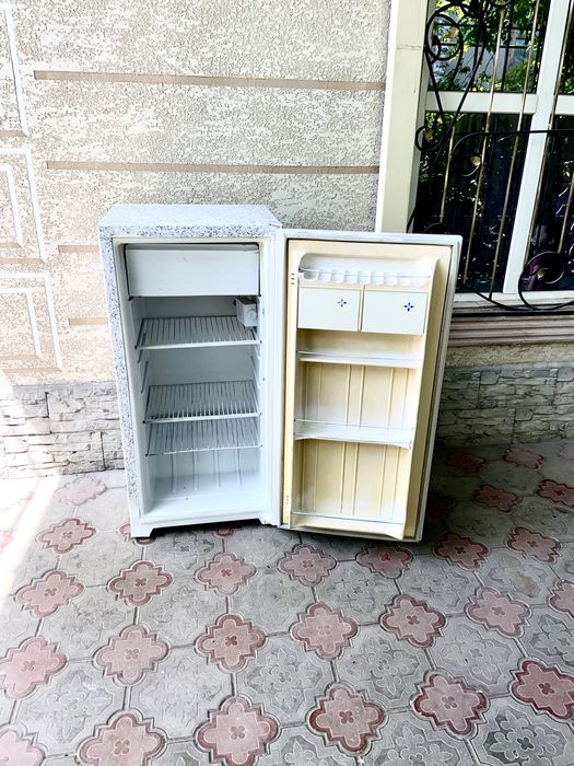 Продам холодильник Бирюса рабочая