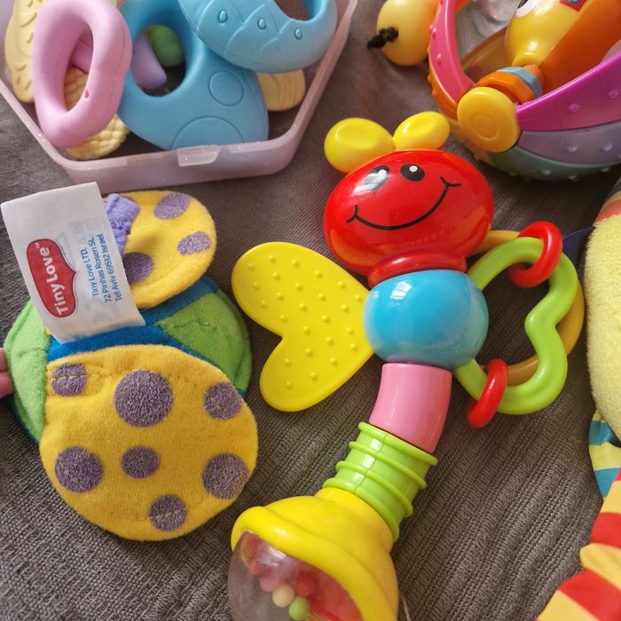 Детские развивающие игрушки