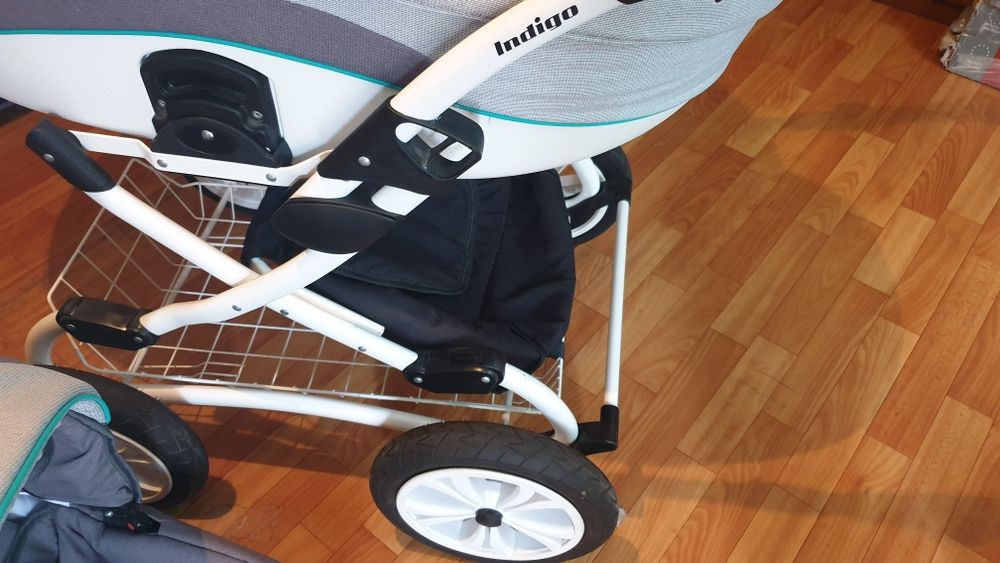 Продам срочно    коляску